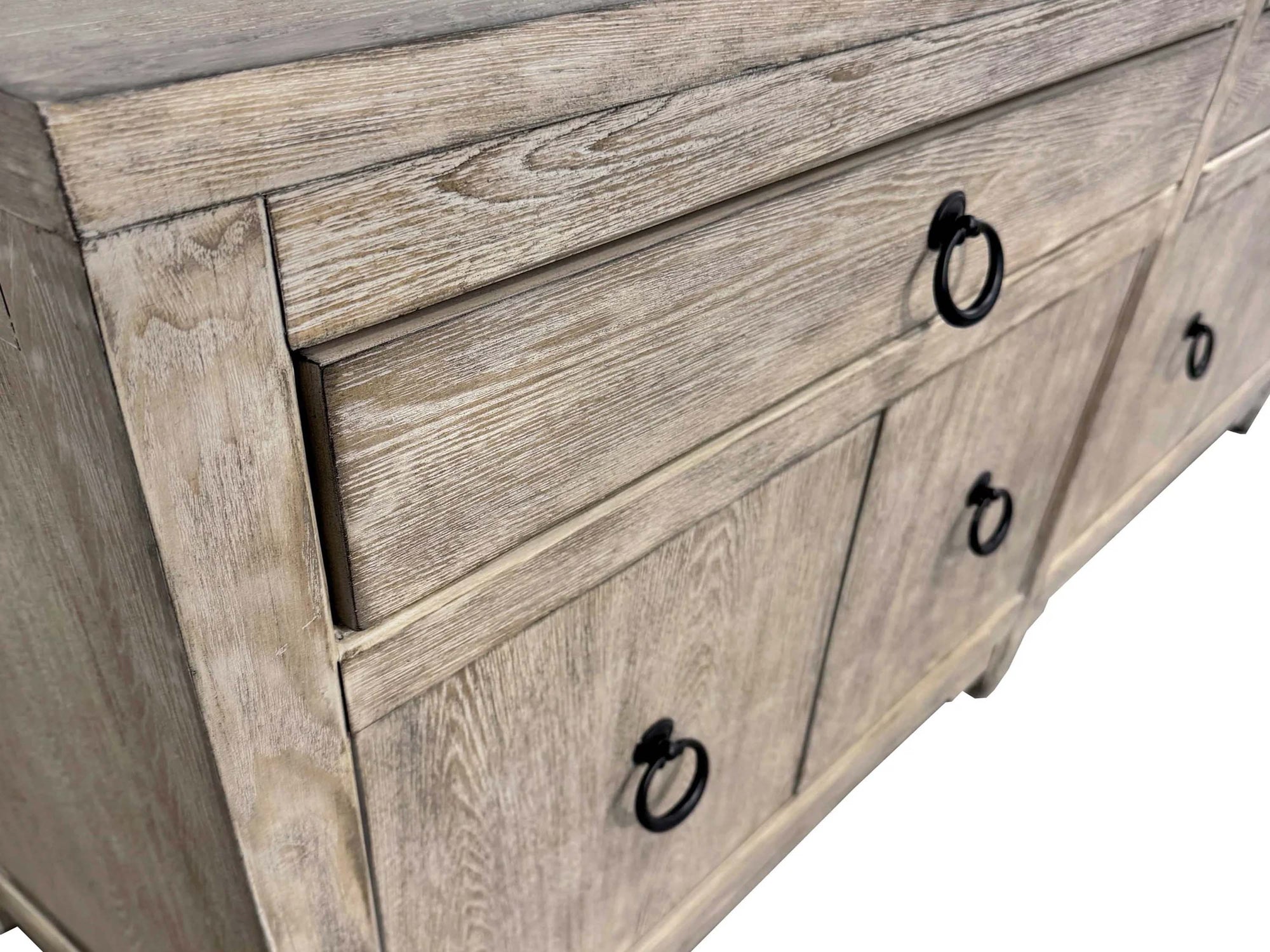 070255212:Edinburg Media Console, 