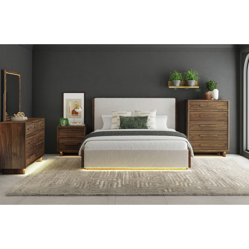 044758839:Elm Dresser, Styled