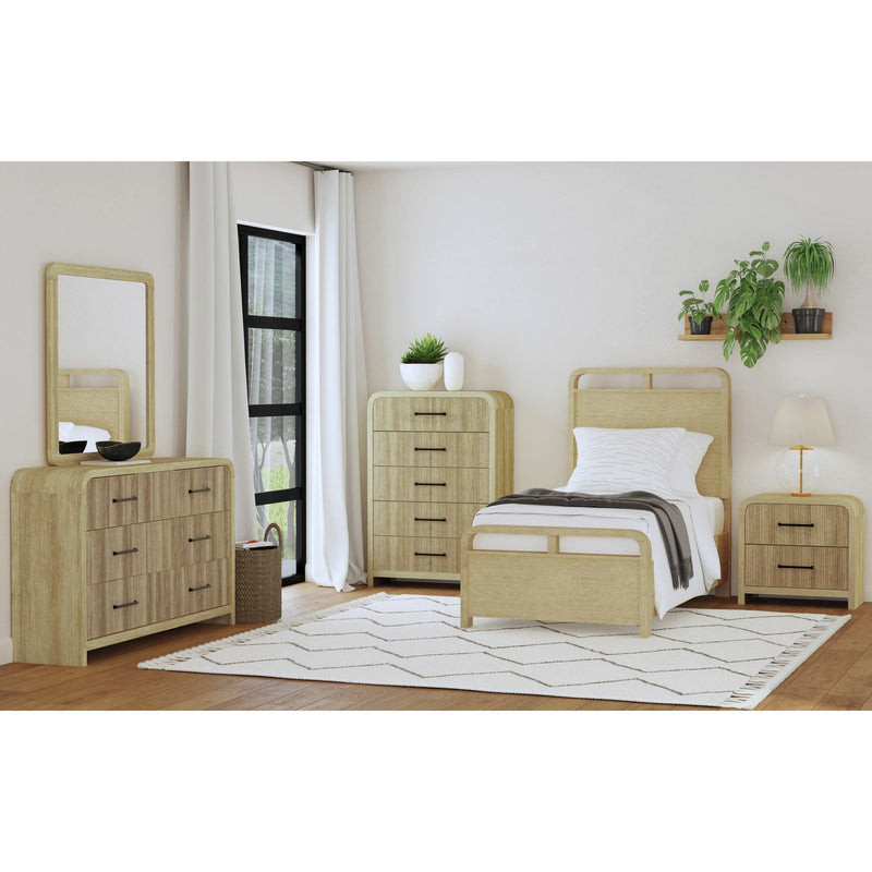926790596:Emberly Chest, Styled