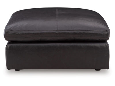 318994823:Emillia Ottoman, Front