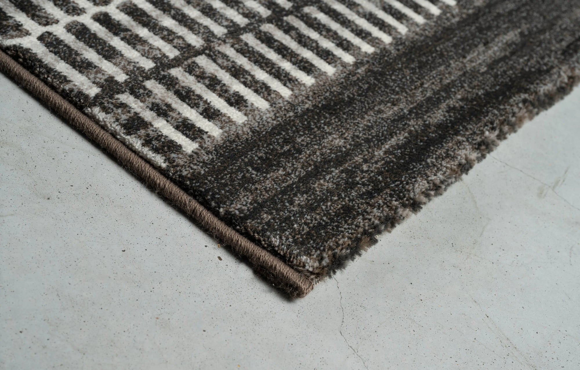 519801340:6469 Essen Rug, 