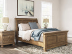 FEDDIN034:Feddinger Sleigh Bed, Styled