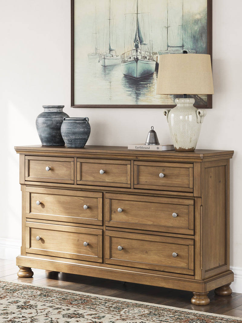 042246104:Feddinger Dresser, Styled