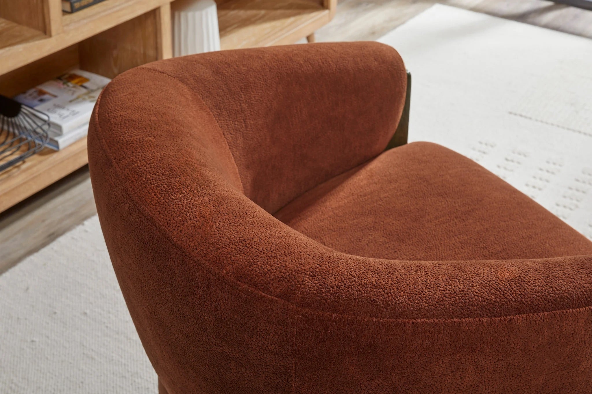 643869102:Finley Swivel Chair, Styled