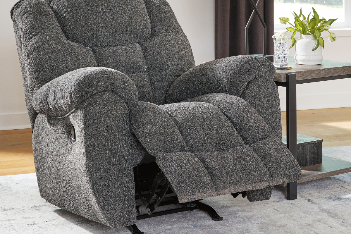 400031557:Foreside Rocker Recliner, StyledSide