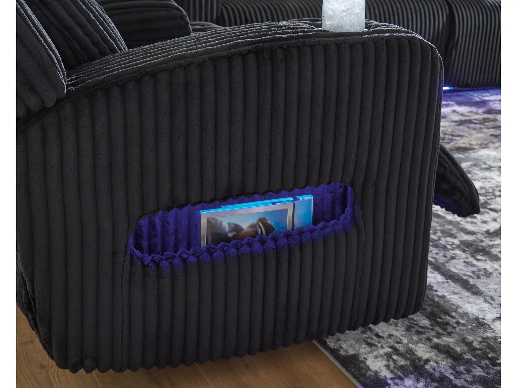 857761298:Forest Lake 2 Power Sofa, Styled