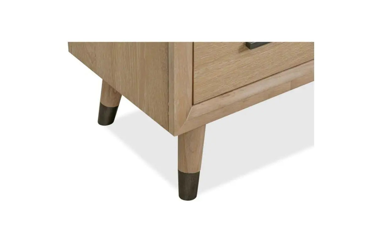 908798764:Franklin Sideboard, Side