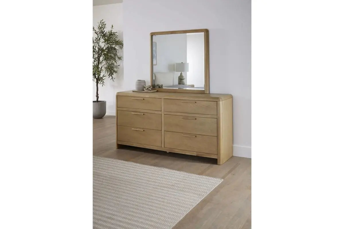 677583415:Furano Dresser, Styled