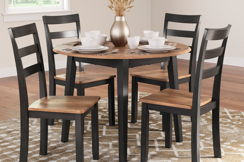 GESTHAV00:Gesthaven Round Dining Table & 4 Chairs, Styled