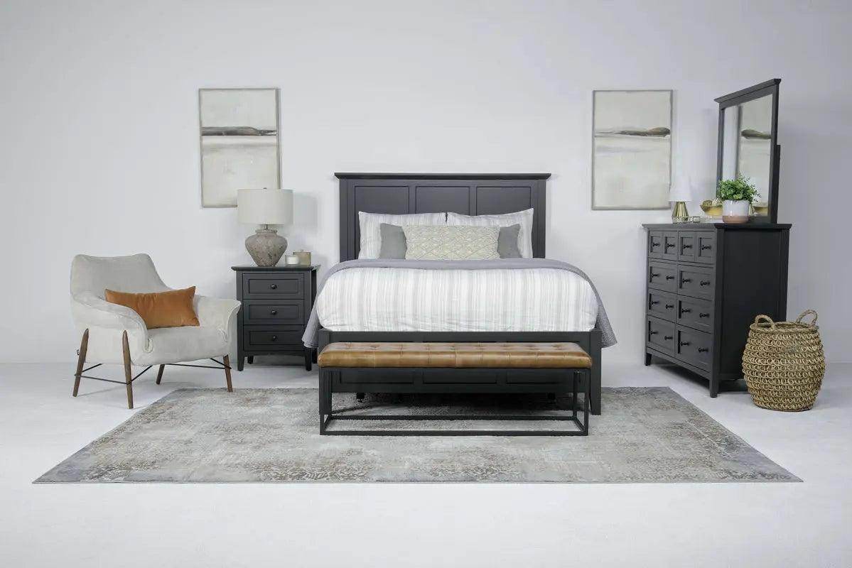 GRACE0081:Grace Panel Bed, Styled