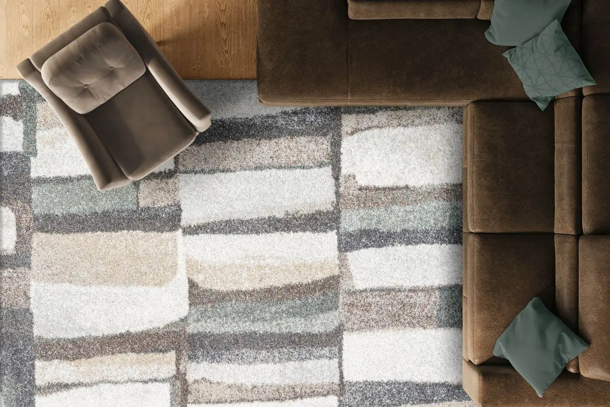 329415282:Granada 3478 Rug, Styled