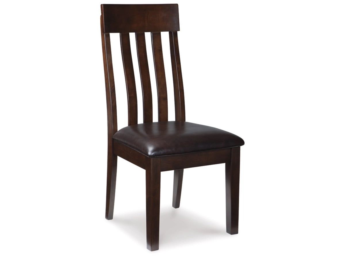 HADDIGN01:Haddigan Dining Table & 4 Chai, Angle