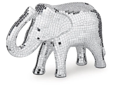 790304385:Hallmont Sculpture, AngledAngle