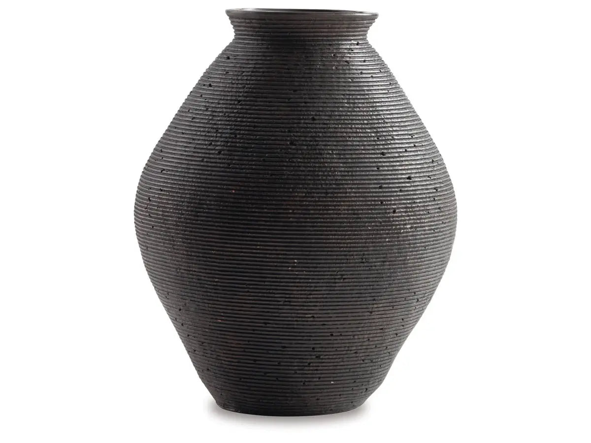 796707145:Hannela Vase, Front