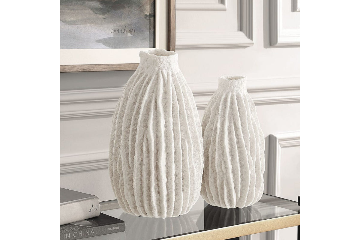 261919147:Ivory Ridge Vase, Styled