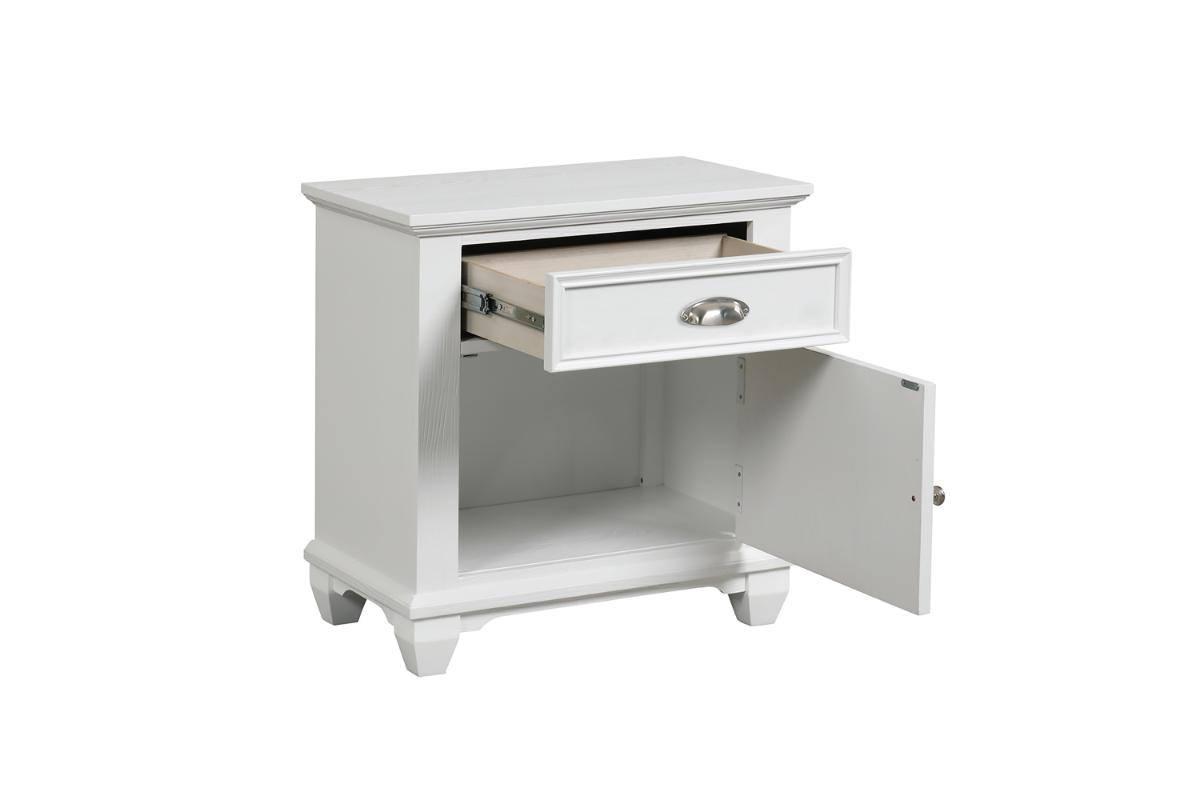 JAMES0101:Jamestown Panel Bed & Dresser , Open