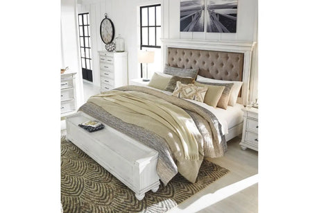 KANWYN046:Kanwyn Storage Bed, Styled