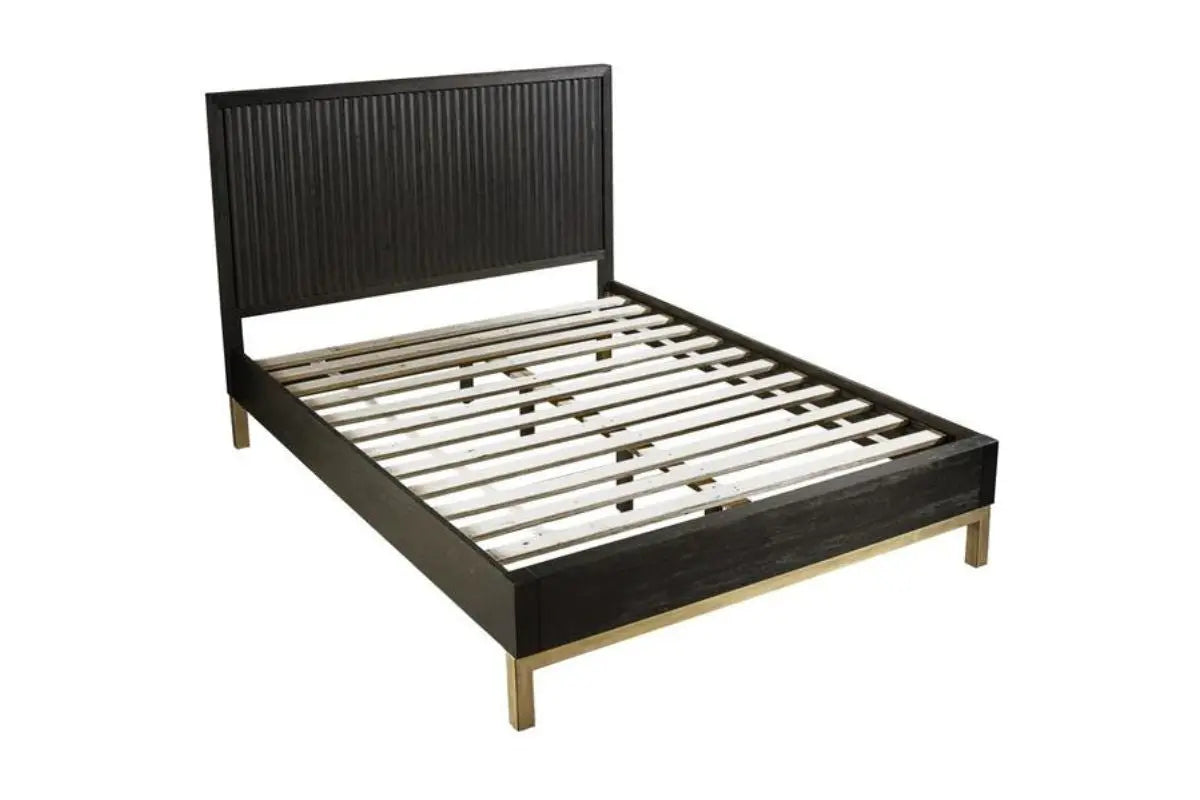 KENTFLD02:Kentfield Platform Bed, AngledAngle