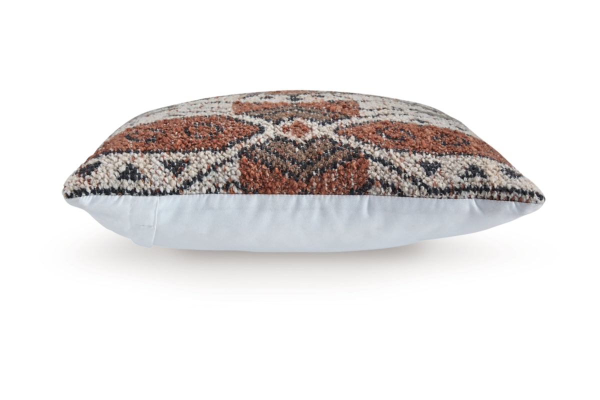 864945816:Kierenworth Accent Pillow, Side