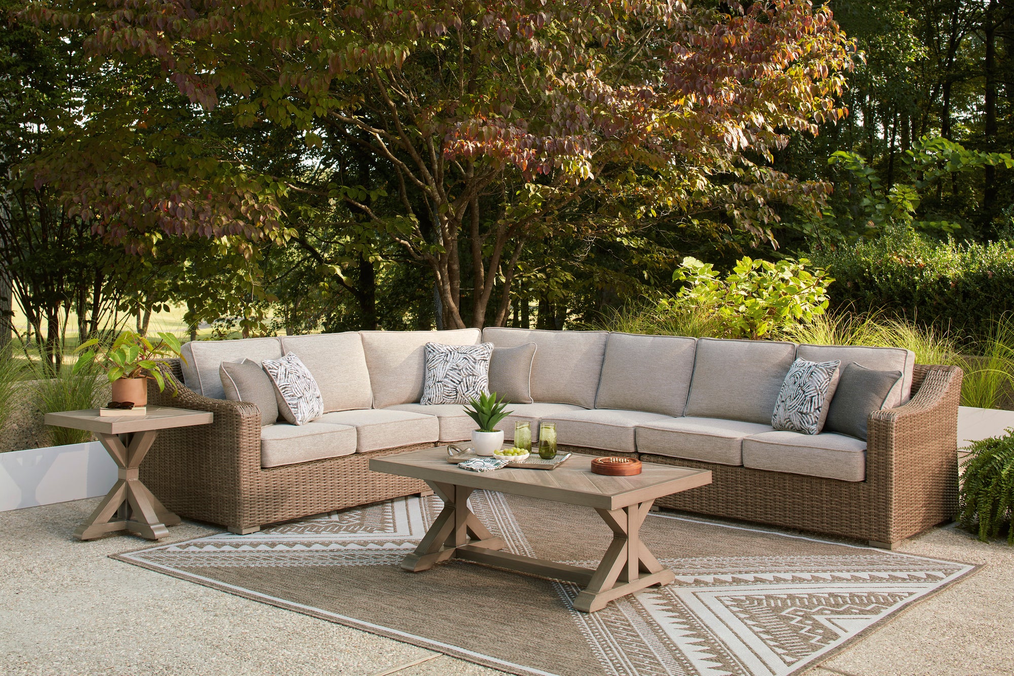 Laguna Heights Outdoor 4 Piece Sectional  