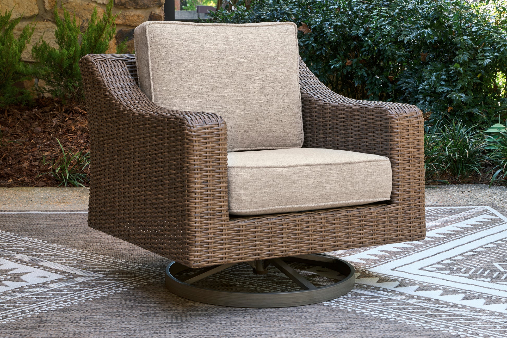 673554974:Laguna Heights Outdoor Swivel , Styled