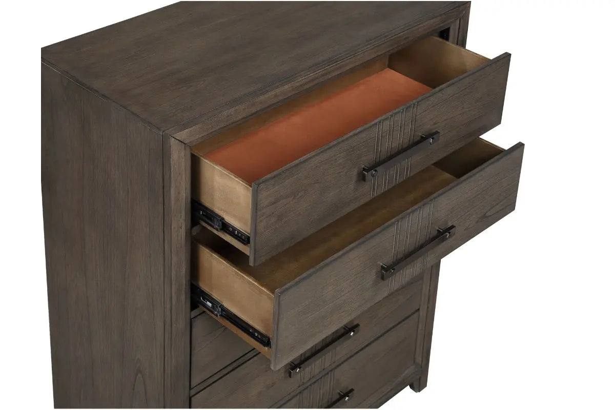 333949247:Landon Chest, 