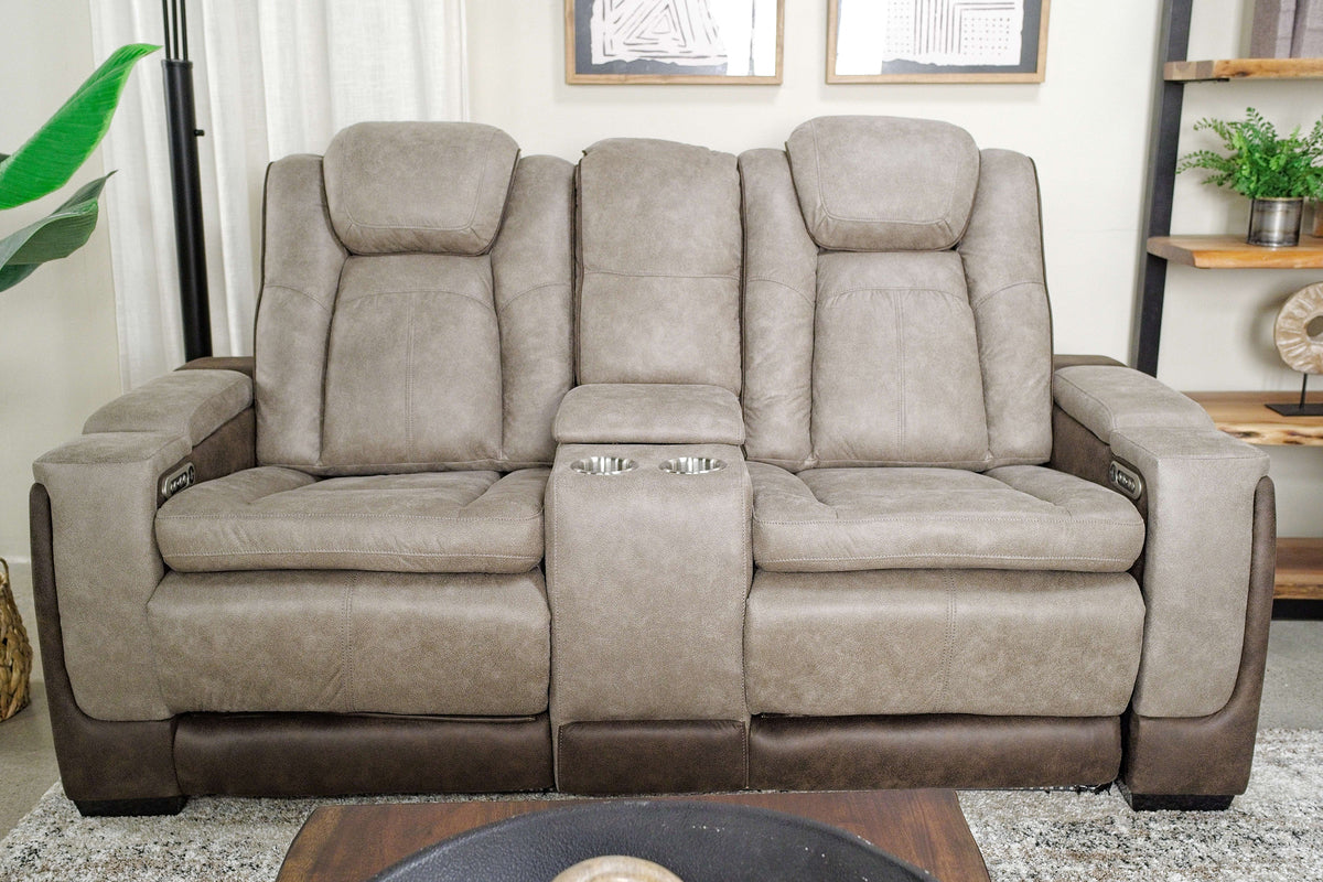 242291110:Lantana 2 Power Console Lovese, Styled