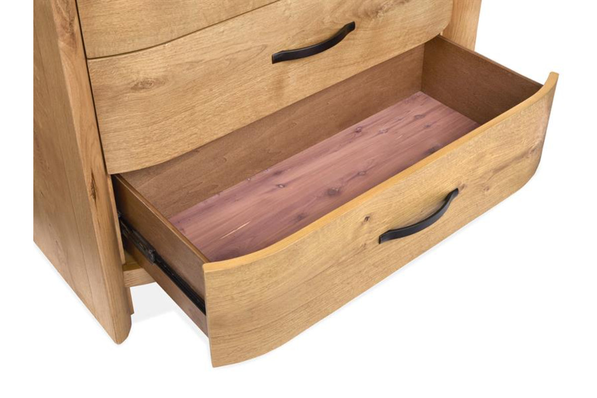 690125511:Laramie Chest, 