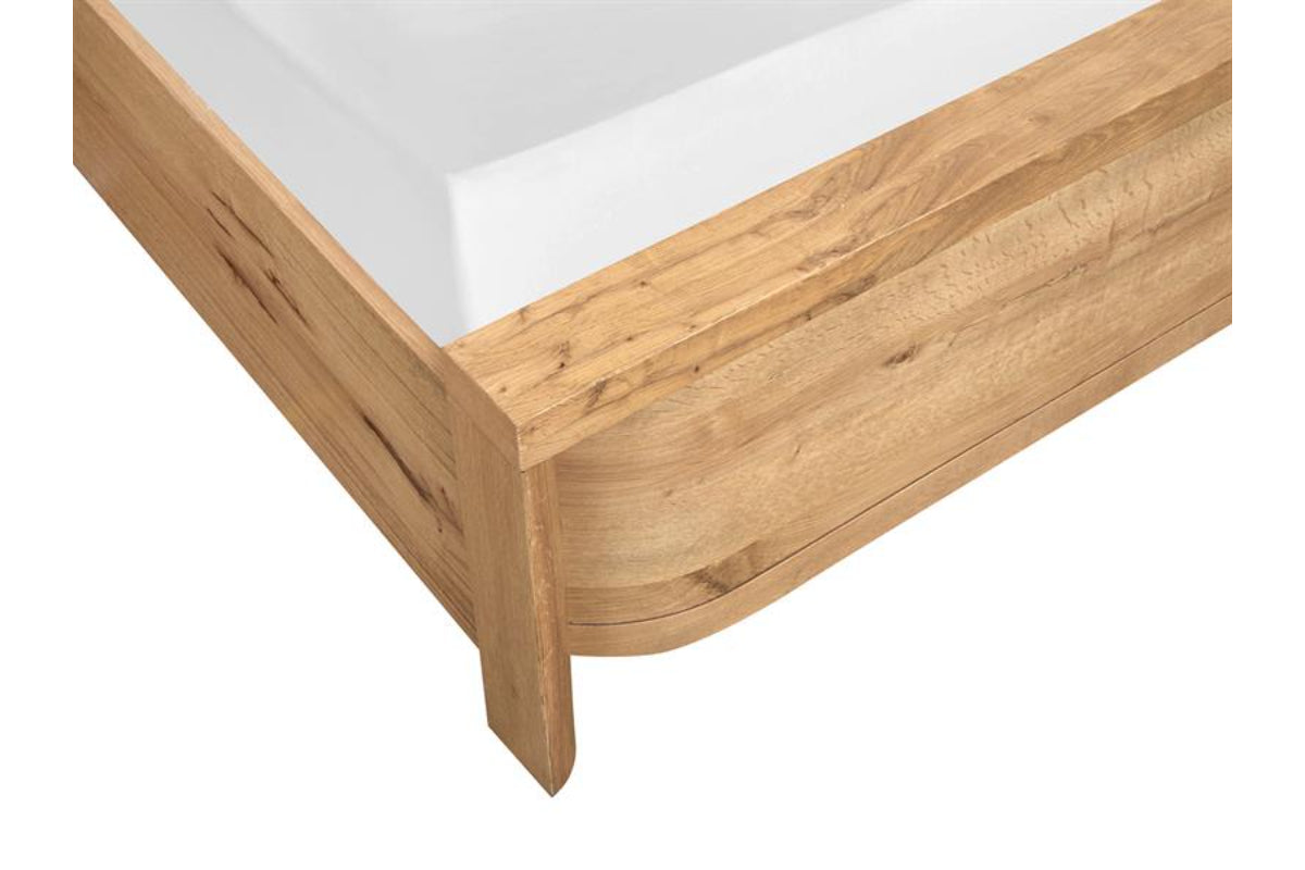 LARAMIE09:Laramie Panel Bed & Dresser & , 