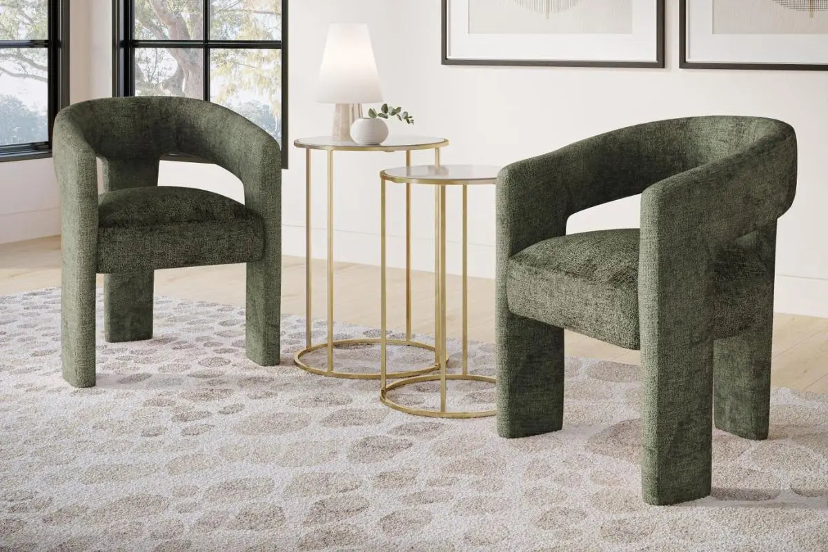 158183382:Leslie Side Chair, StyledSide