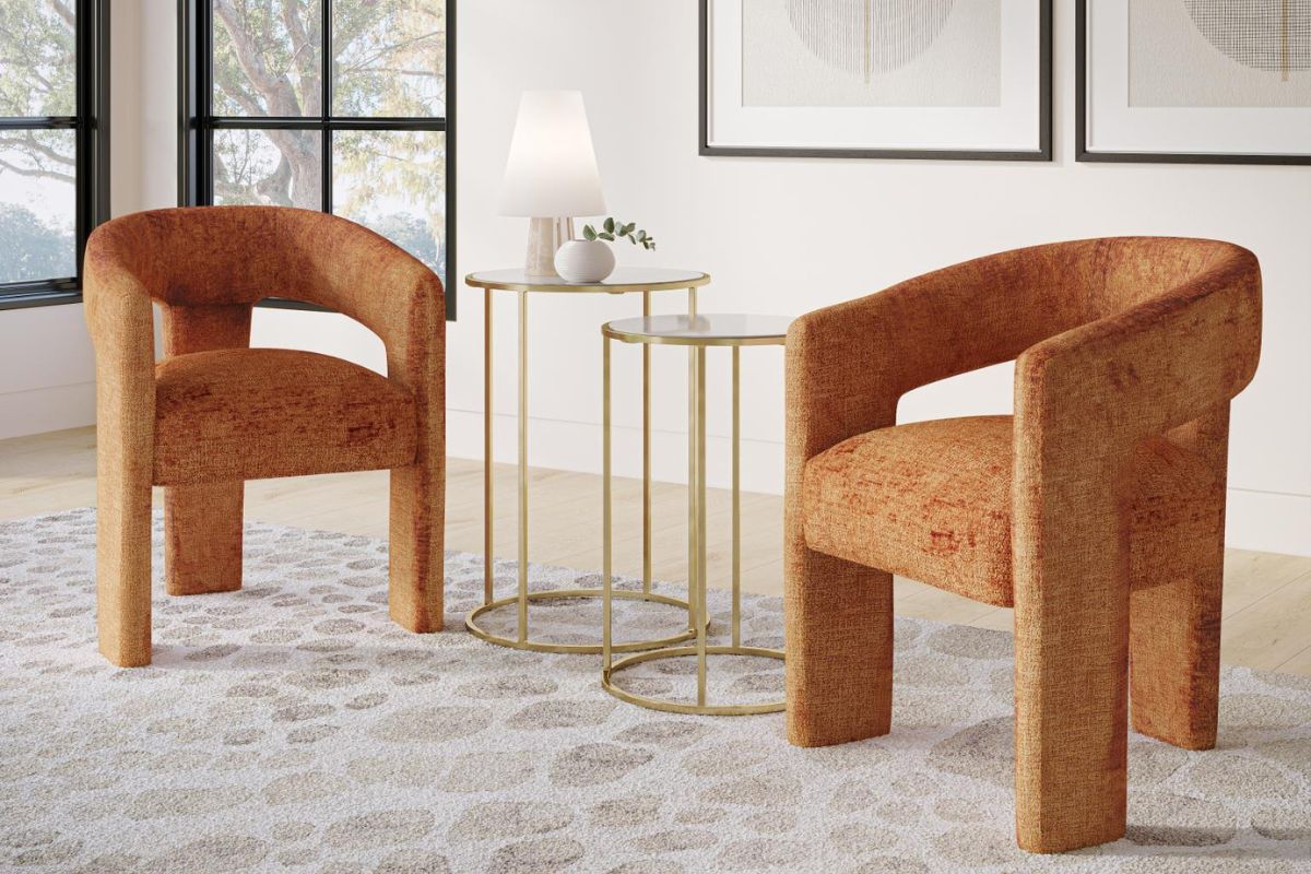 252370051:Leslie Side Chair, StyledSide