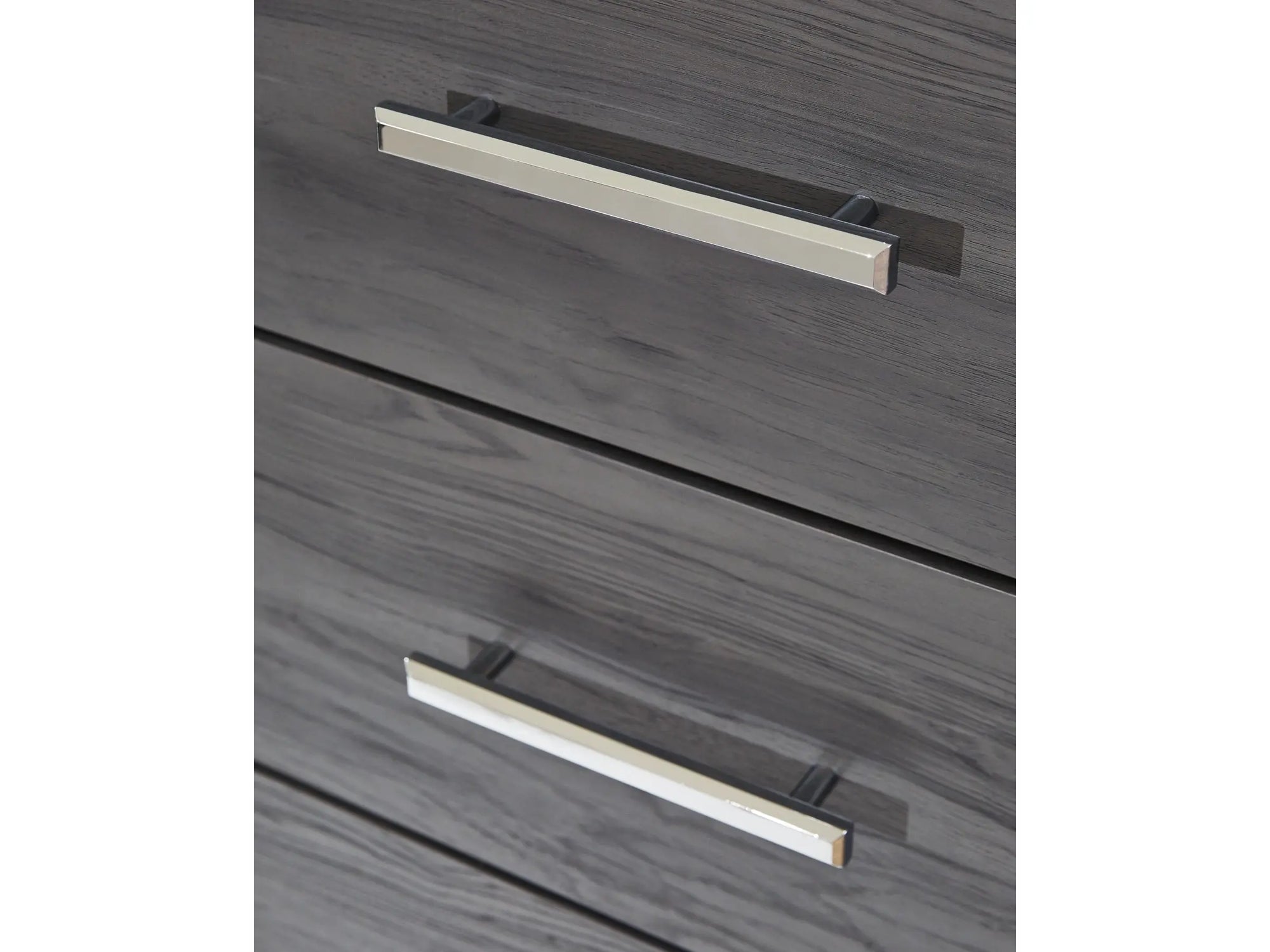 295104013:Lodanna Chest, 