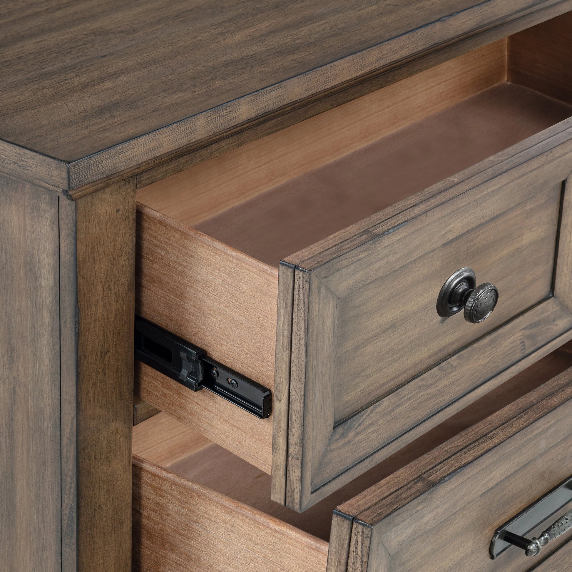 622886710:Mariana Chest, 