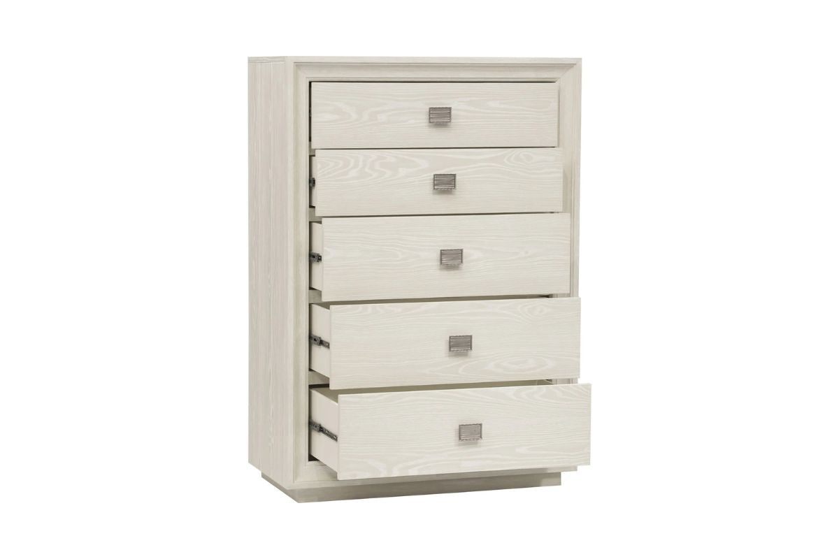 522921033:Maxime Chest, Open