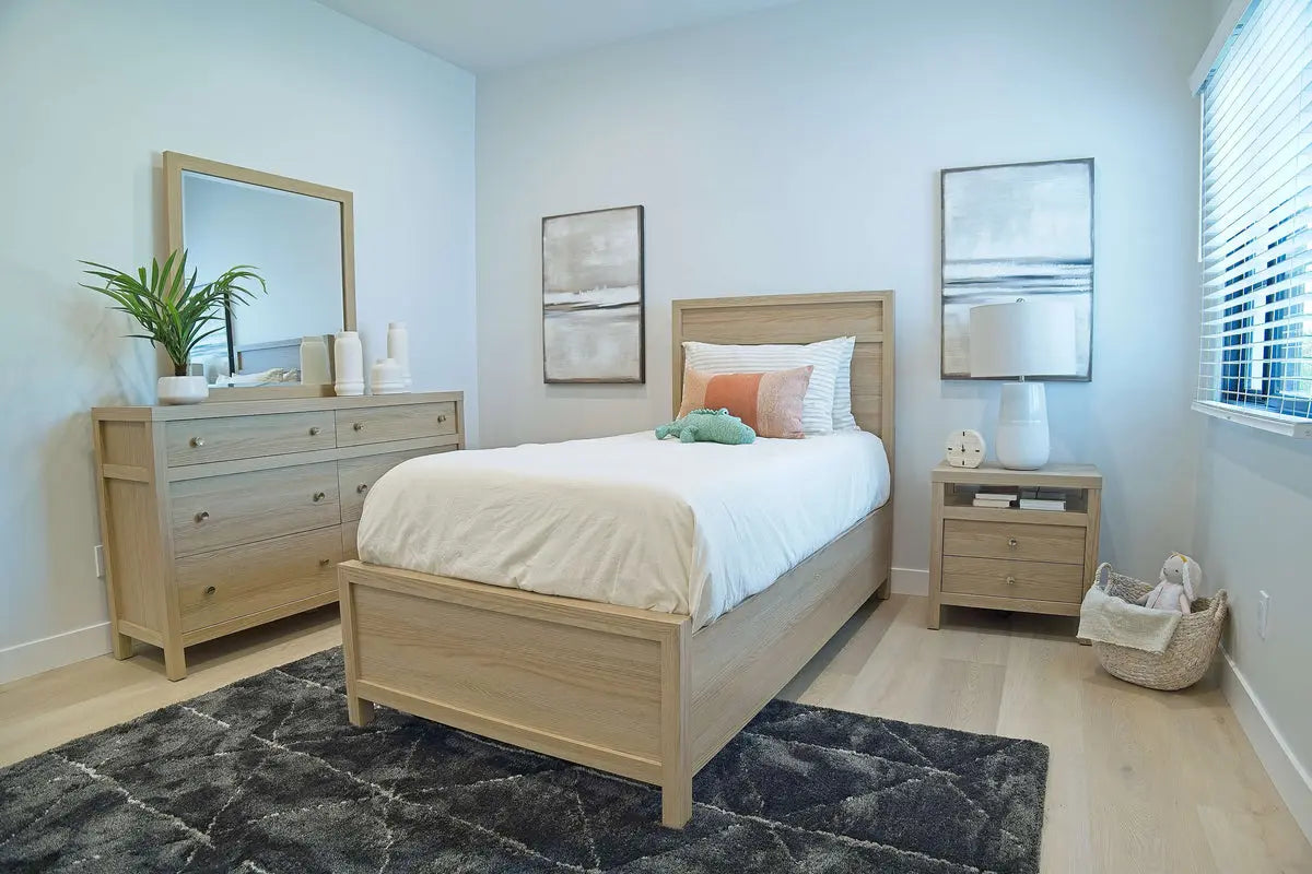 092430563:Merrifield Dresser, Styled