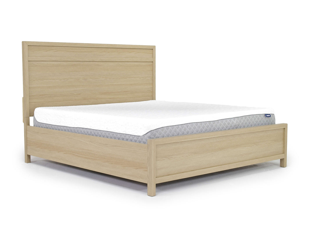 MERRIFI09:Merrifield Panel Bed & Dresser, 