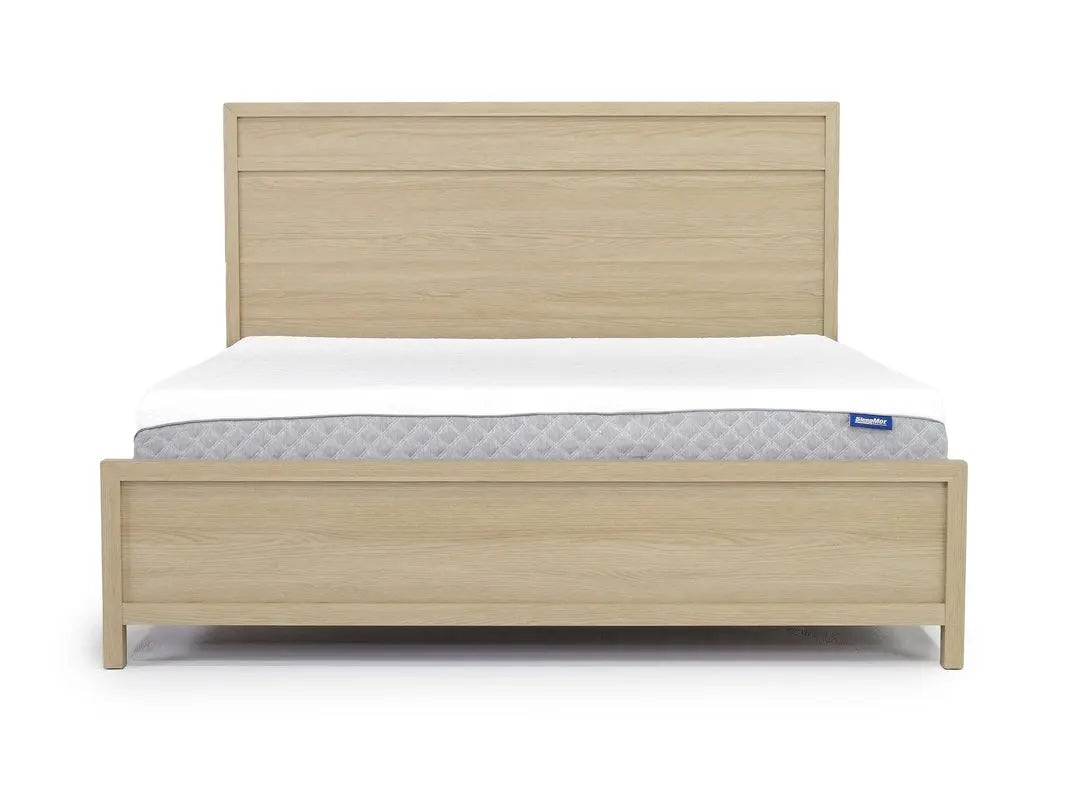 MERRIFI04:Merrifield Panel Bed, Front