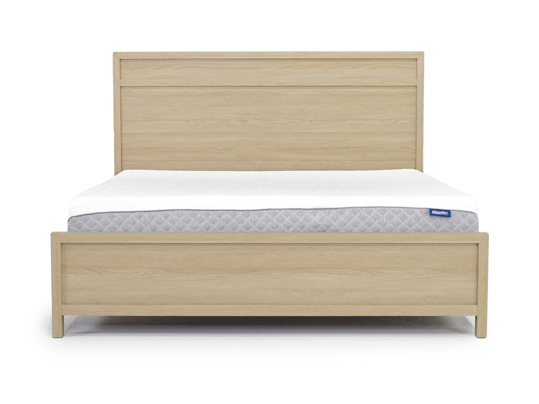 MERRIFI09:Merrifield Panel Bed & Dresser, Front