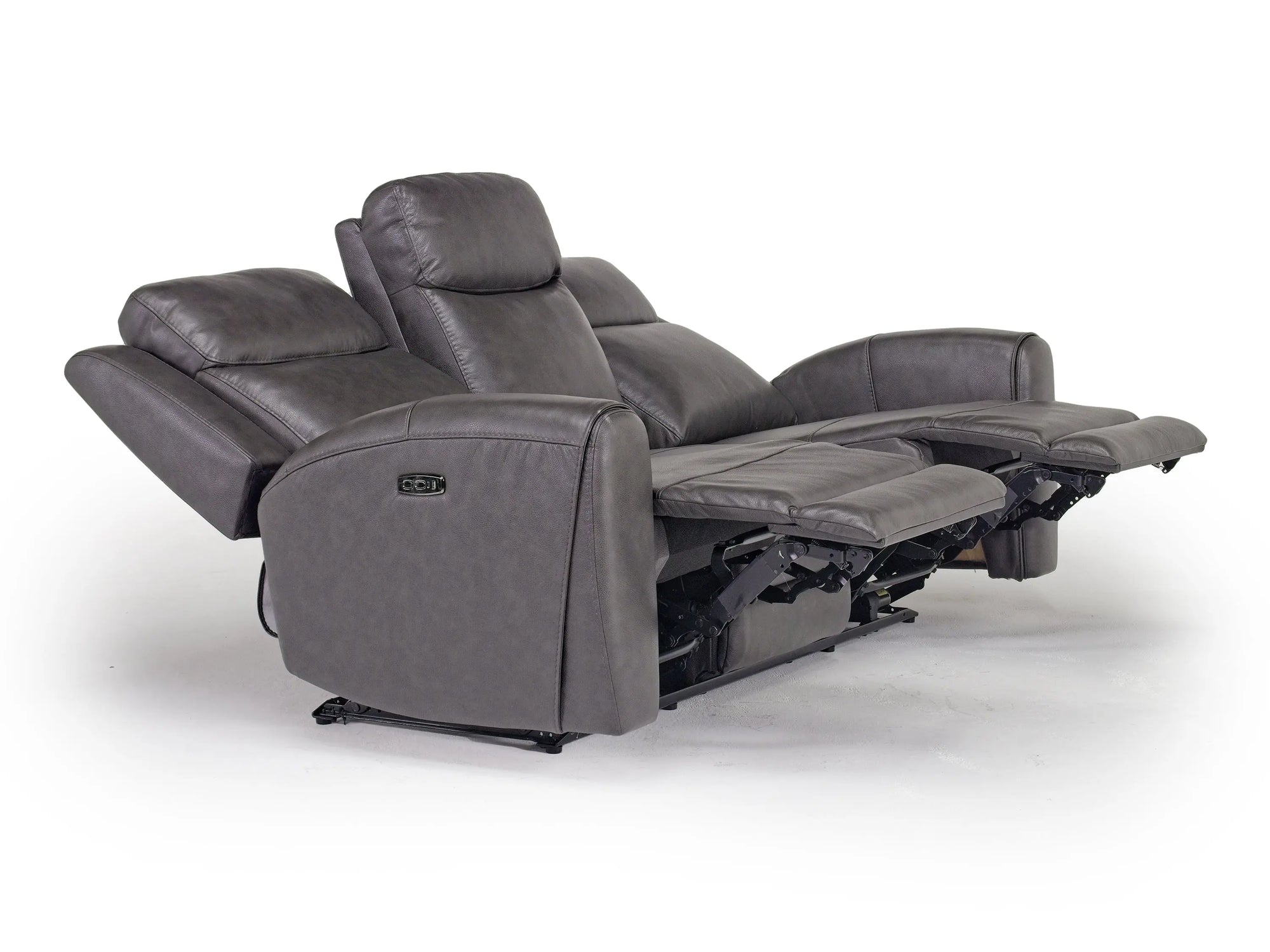 MIA000103:Mia 2 Power Sofa & Console Lov, Angle