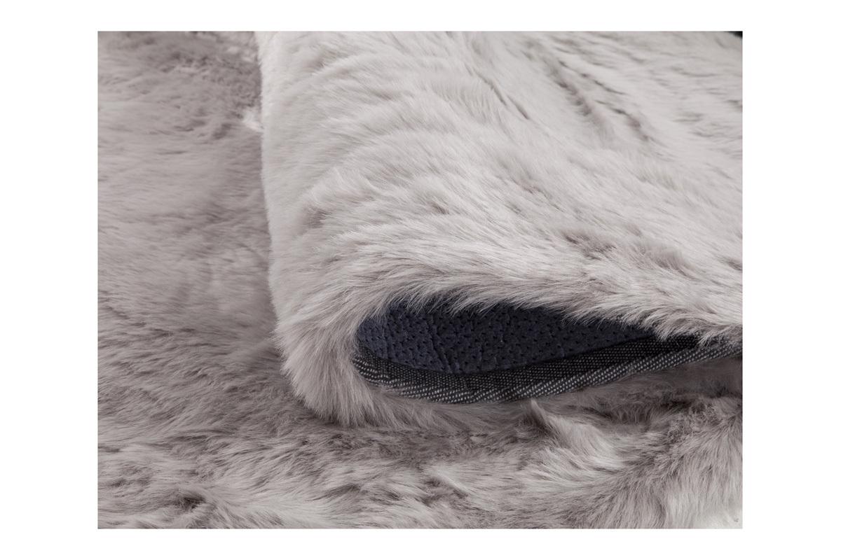 564456488:Mink