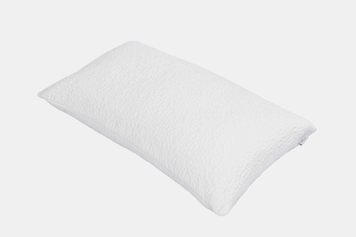 385032978:Harmony Cool Pillow, Angled
