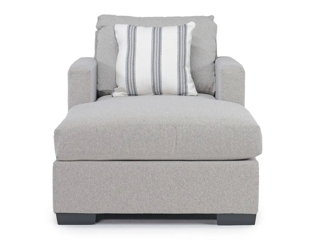 801958398:Monica Chaise, Front