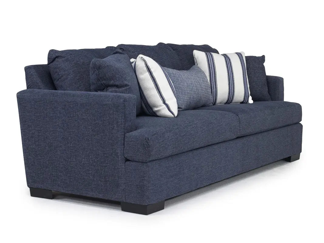 995694722:Monica Sofa, Angle