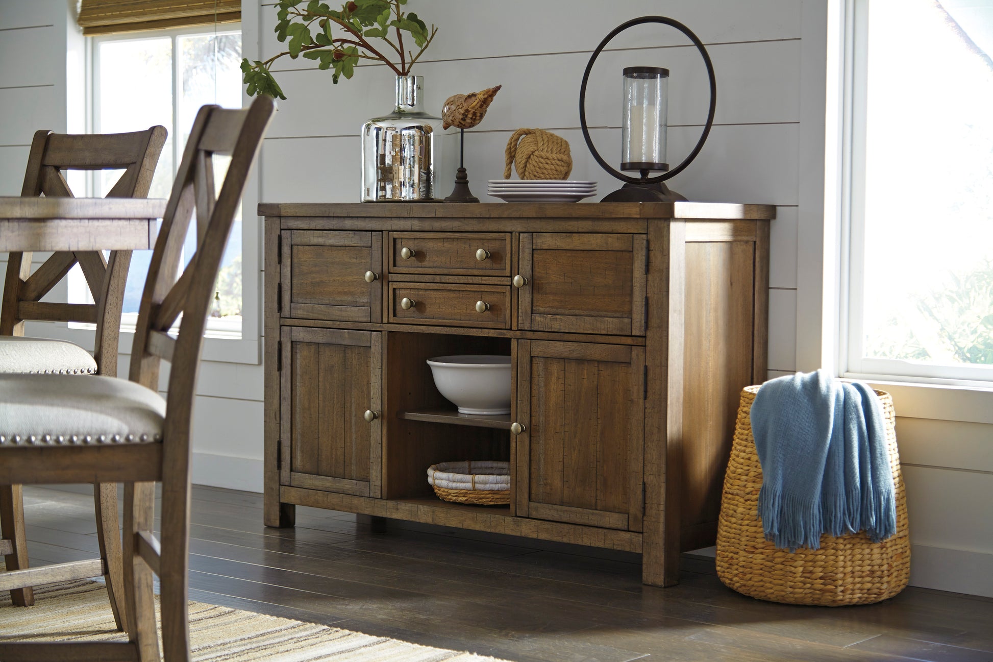 189577593:Moriville Sideboard, Styled