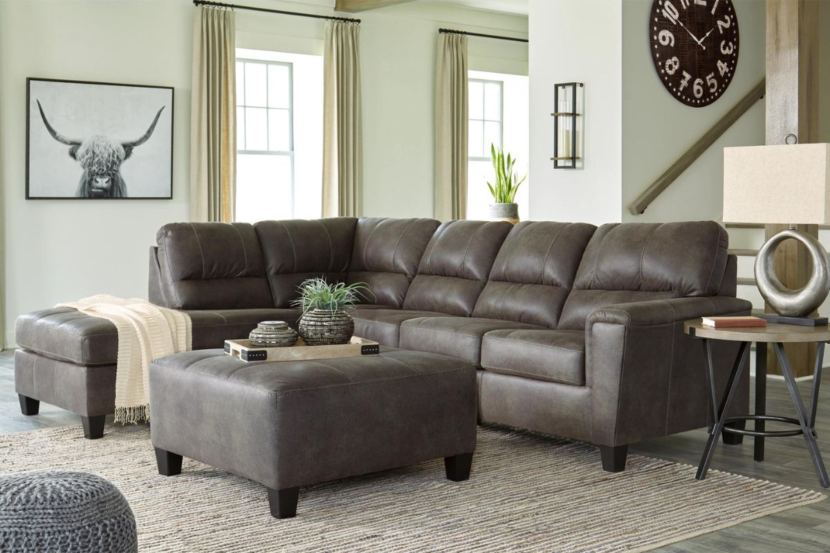 NAVI00005:Navi Queen Sleeper Chaise Sect, Styled
