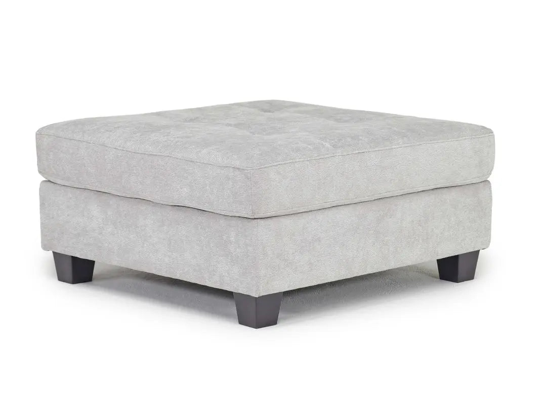 874500585:Noble Ottoman, Angle