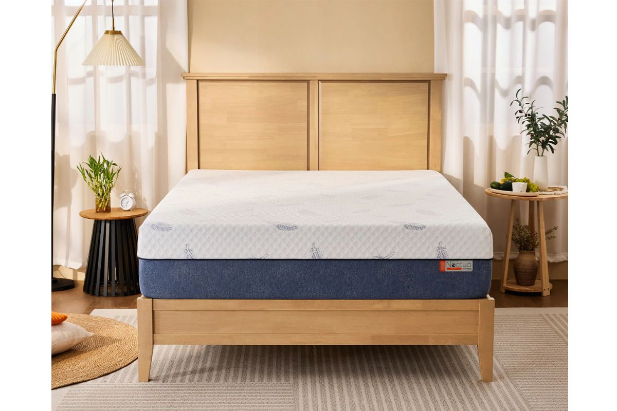 227126355:Mlily 12 Inch Noctua Wren Firm Hybrid Mattress, Styled