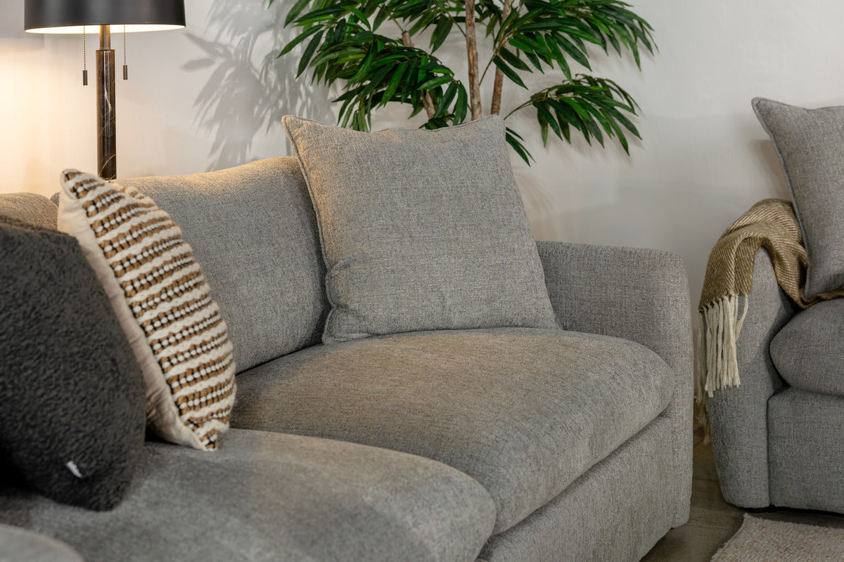 NOVA00006:Nova Loveseat, Side