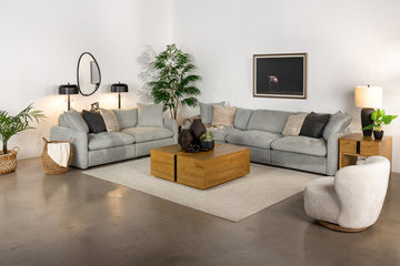 NOVA00002:Nova Sofa & Loveseat, Styled