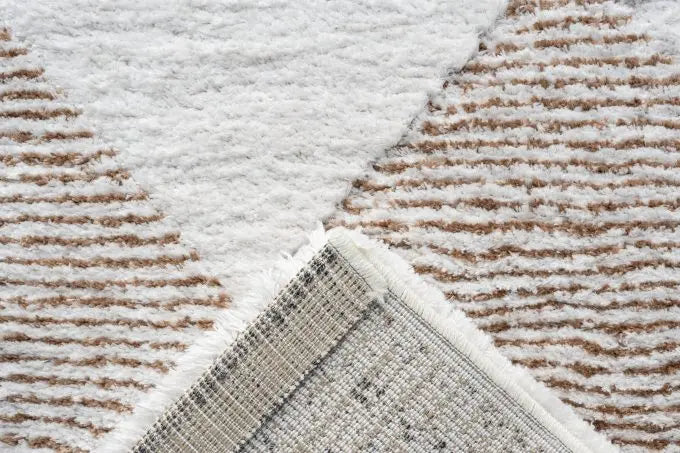 240970002:96-066 Nube Rug, 